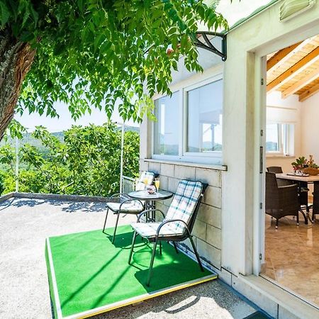 Apartment Harmony - With Free Parking Doli Екстериор снимка